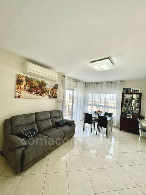 Apartamento 3 cômodos  Jerusalém Pisgat Zeev 342-IBL-6368