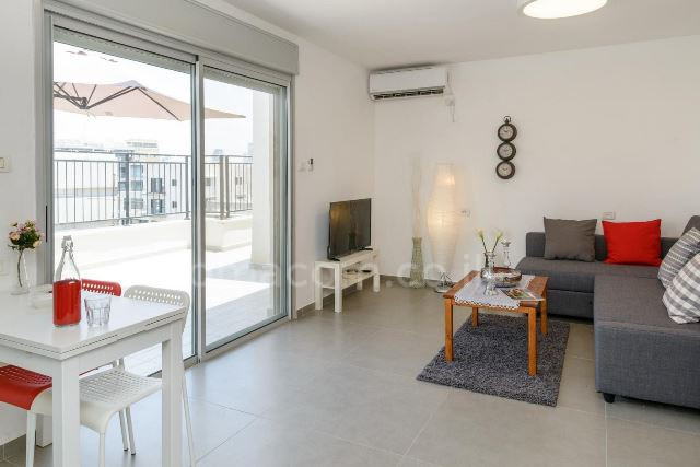 Duplex-Cobertura 3 cômodos  Tel Aviv Ben-Yehuda 342-IBL-6375