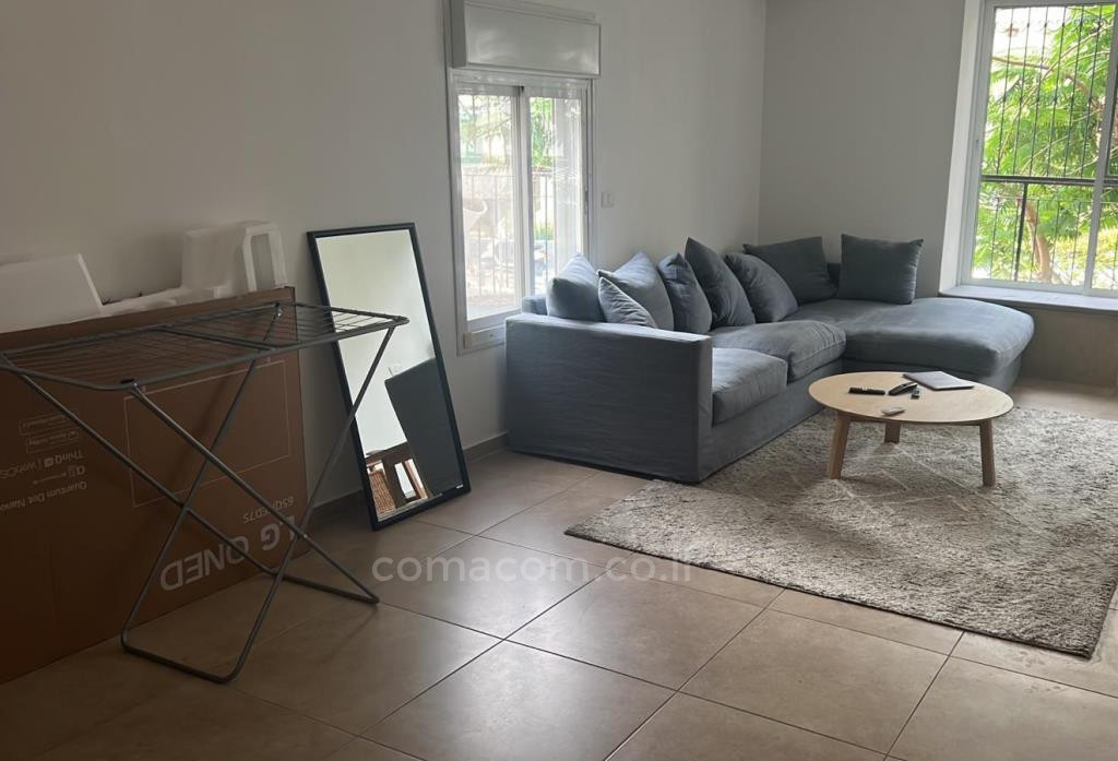 Apartamento 2 cômodos  Tel Aviv Centro da cidade 342-IBL-6424