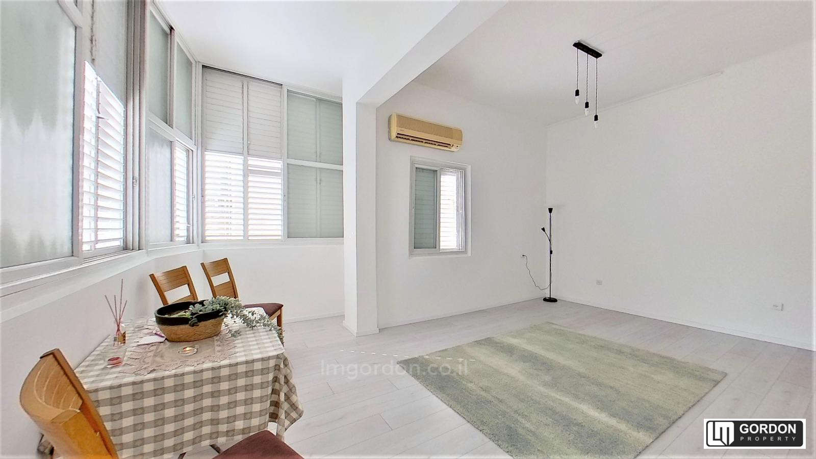 Apartamento 3 cômodos  Tel Aviv Ben-Yehuda 357-IBL-1489