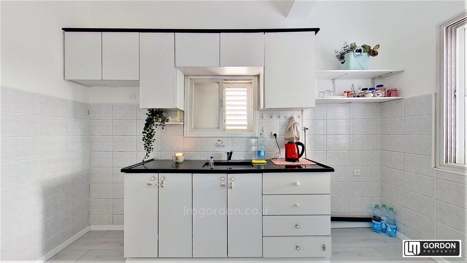 Apartamento 3 cômodos  Tel Aviv Ben-Yehuda 357-IBL-1489