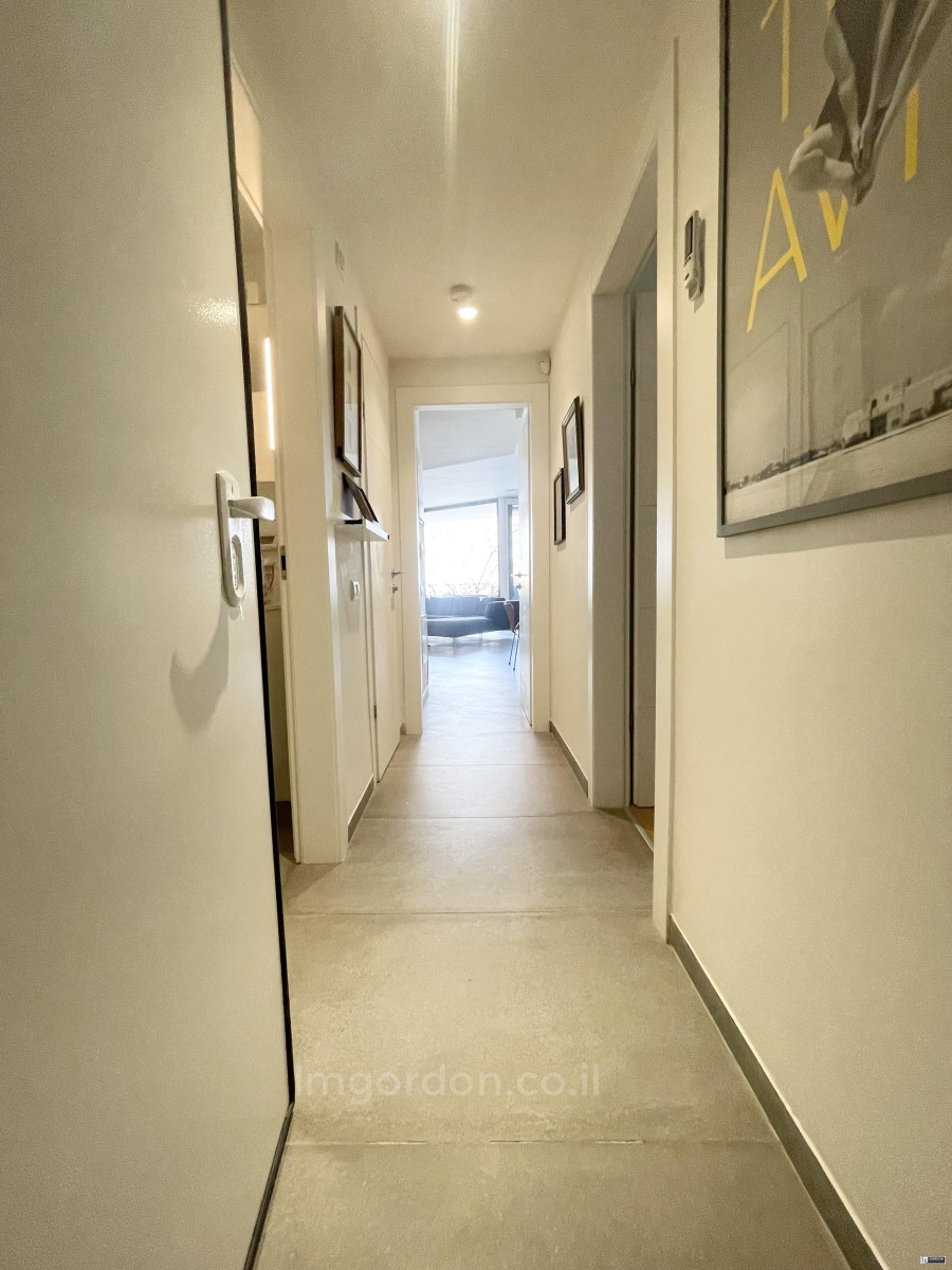 Apartamento 3 cômodos  Tel Aviv Rothshild 357-IBL-1494