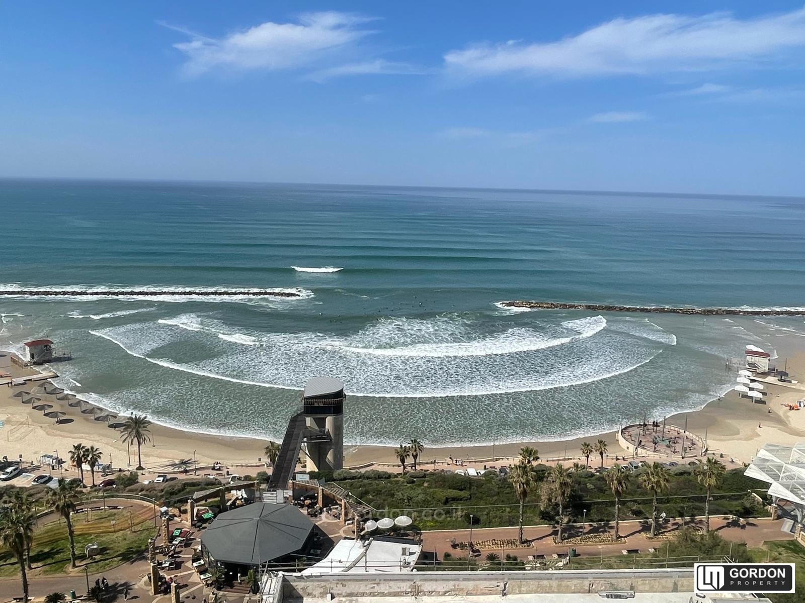 Apartamento 4 cômodos  Netanya Kikar 357-IBL-1514