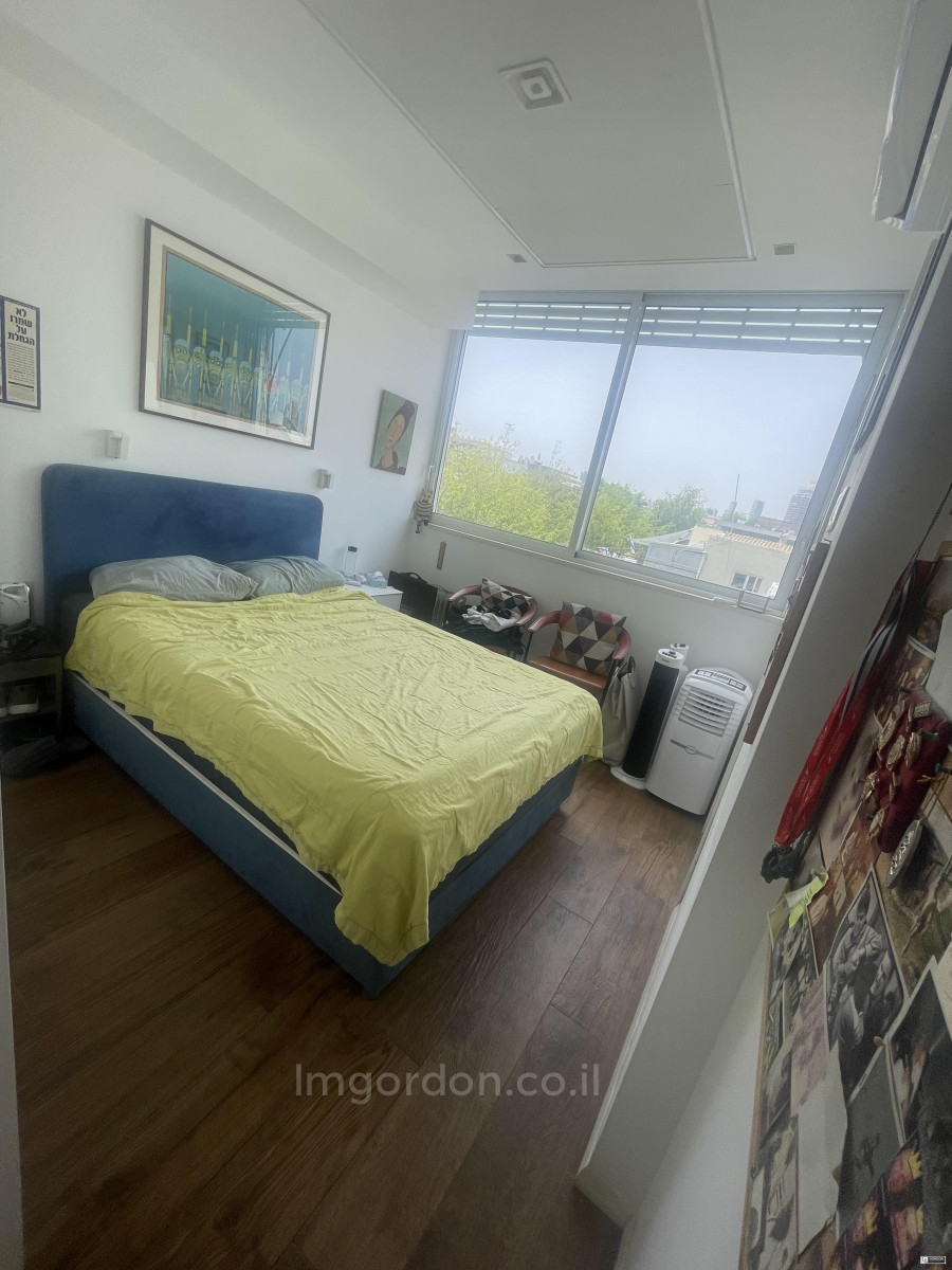 Apartamento 3 cômodos  Tel Aviv Primeira linha de mar 357-IBL-1517