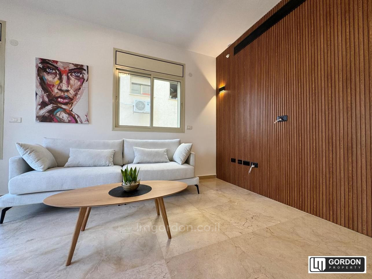 Apartamento 3 cômodos  Tel Aviv Primeira linha de mar 357-IBL-1518