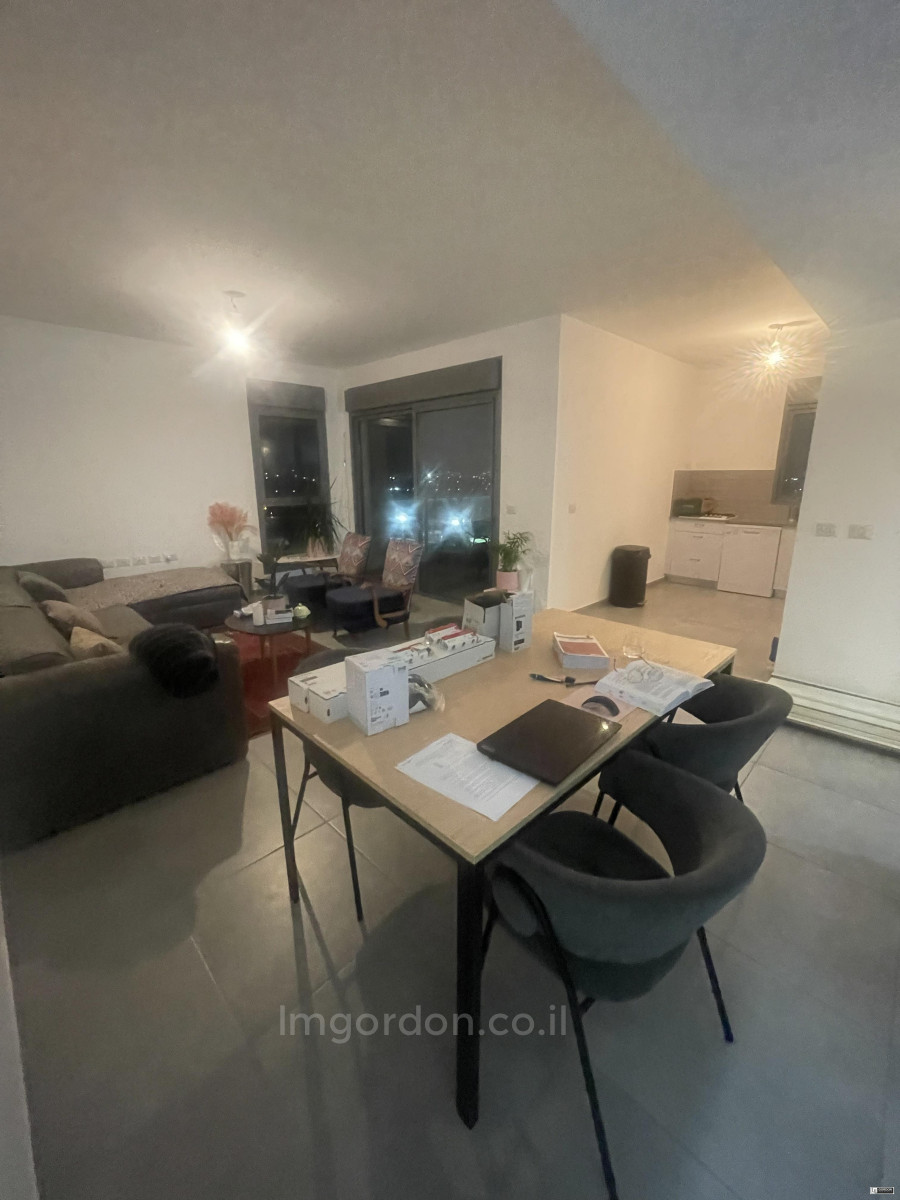 Apartamento 4 cômodos  Tel Aviv Yad Eliyahou 357-IBL-1520