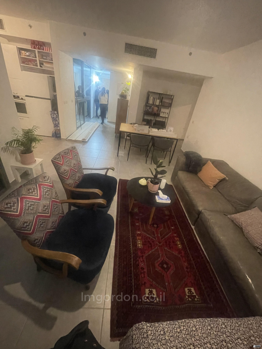 Apartamento 4 cômodos  Tel Aviv Yad Eliyahou 357-IBL-1520