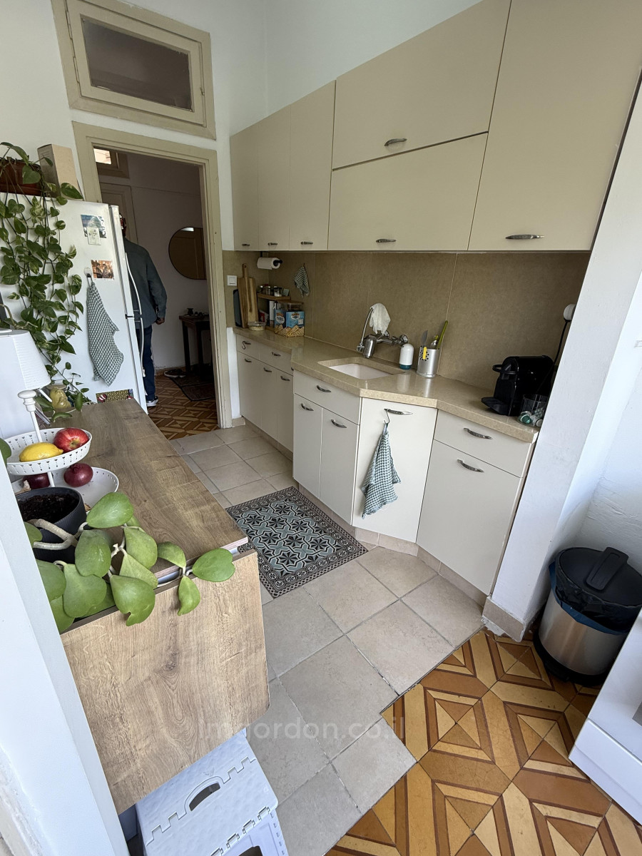 Apartamento 3 cômodos Tel Aviv Região marítima 357-IBL-1557