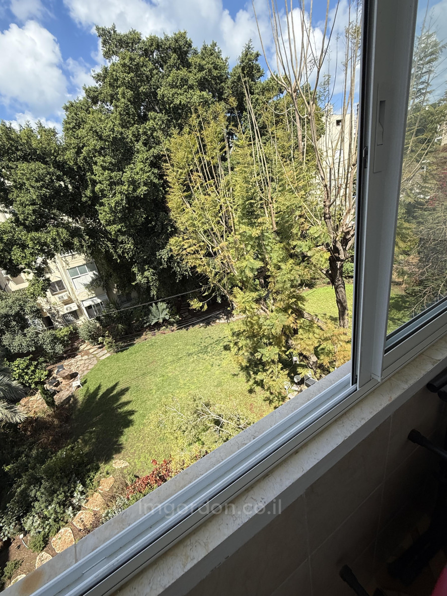 Apartamento 3 cômodos Tel Aviv Região marítima 357-IBL-1557