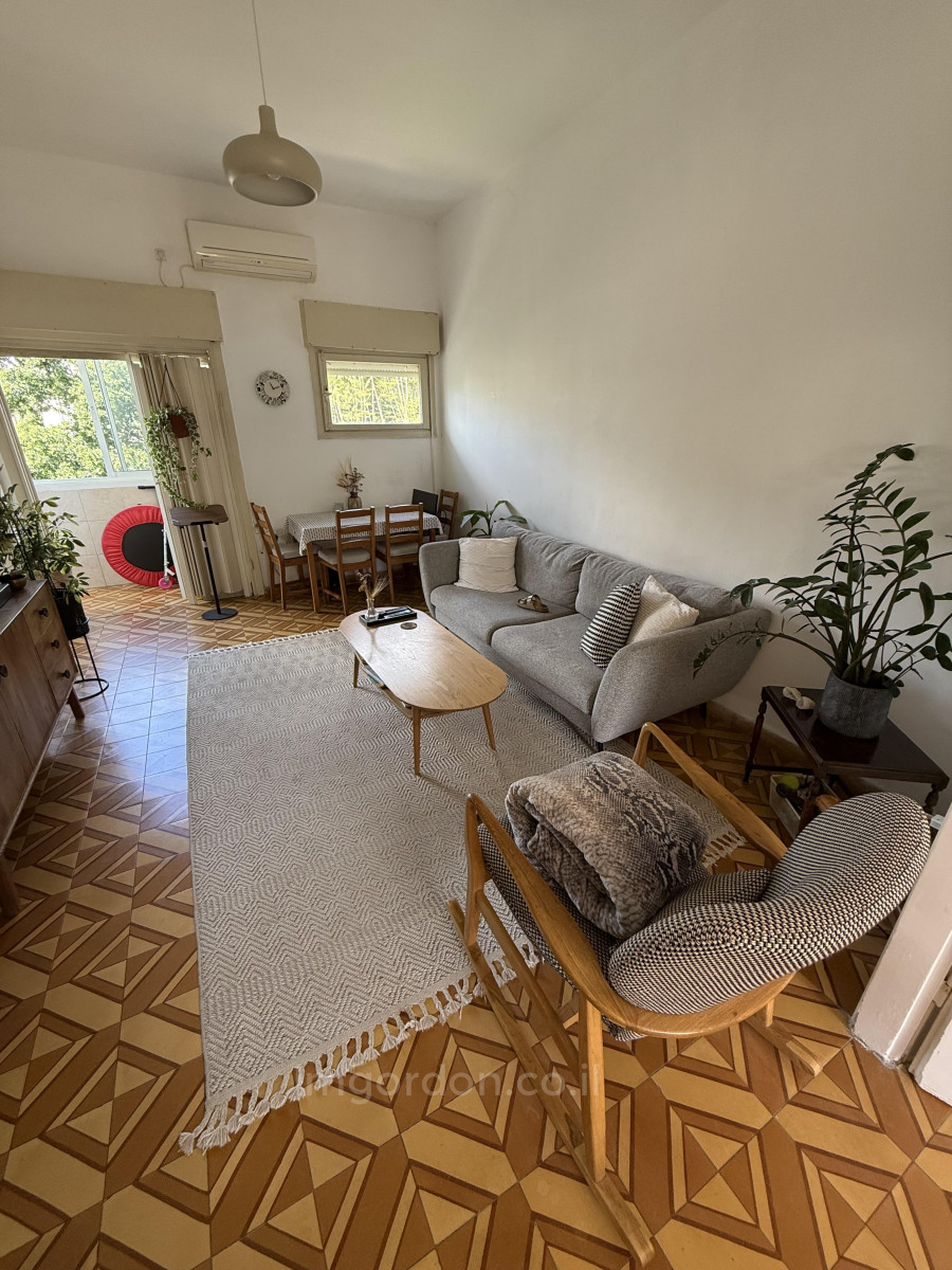 Apartamento 3 cômodos Tel Aviv Região marítima 357-IBL-1557