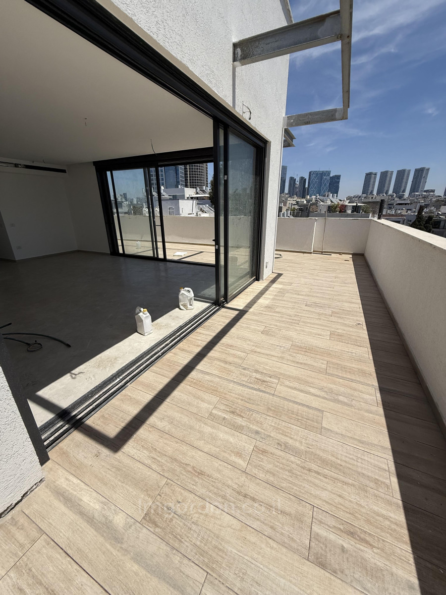 Cobertura 5 cômodos Tel Aviv Região marítima 357-IBL-1562