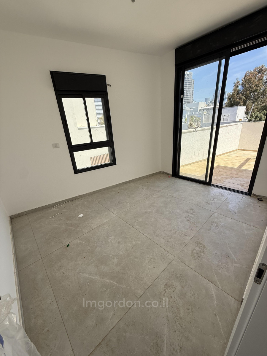 Cobertura 5 cômodos Tel Aviv Região marítima 357-IBL-1562