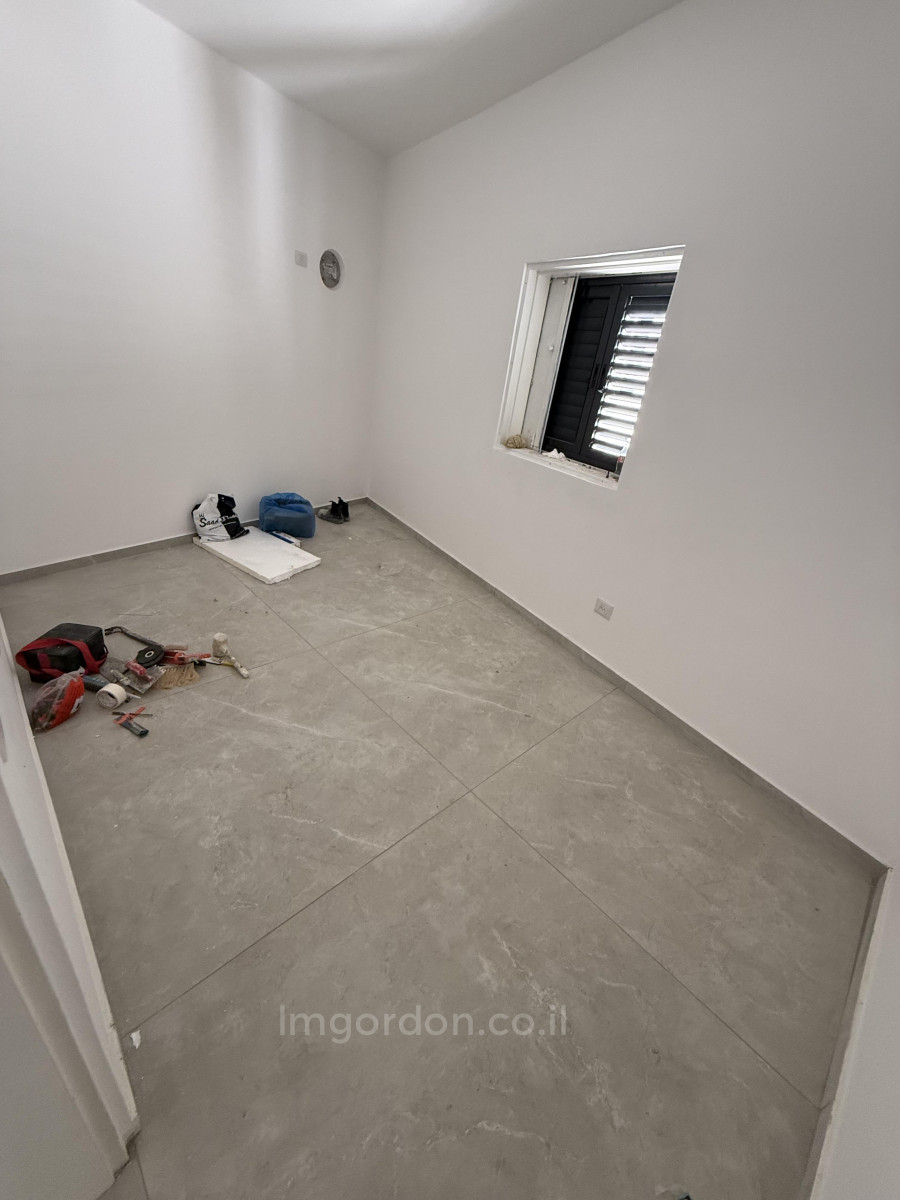 Cobertura 5 cômodos Tel Aviv Região marítima 357-IBL-1562