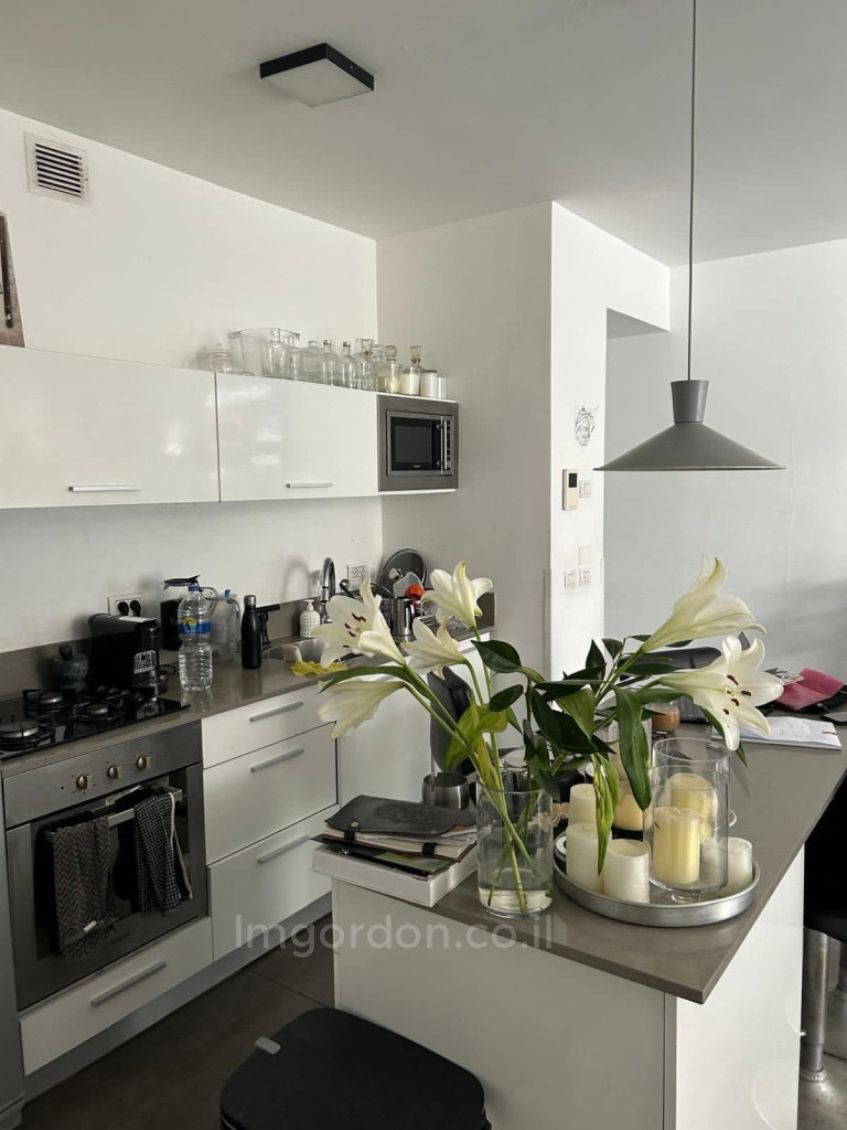 Apartamento 2 cômodos Tel Aviv Florentine 357-IBL-1576