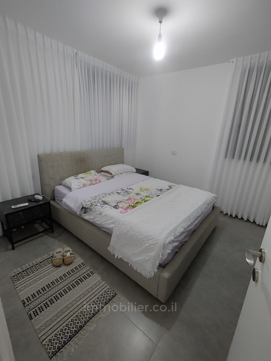 Duplex 5 cômodos  Hadera Givat olga 379-IBL-269