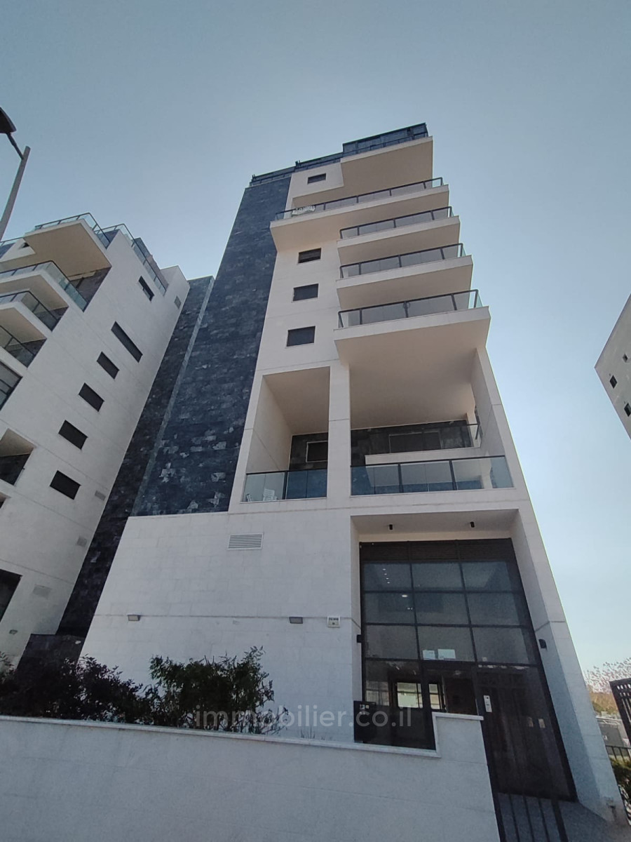 Duplex 5 cômodos  Hadera Givat olga 379-IBL-269