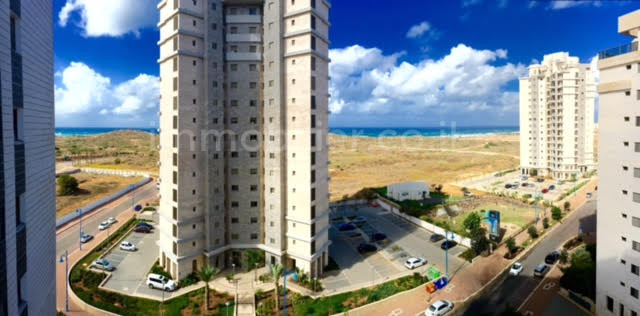 Apartamento 5 cômodos  Hadera Ein a Yam 379-IBL-276