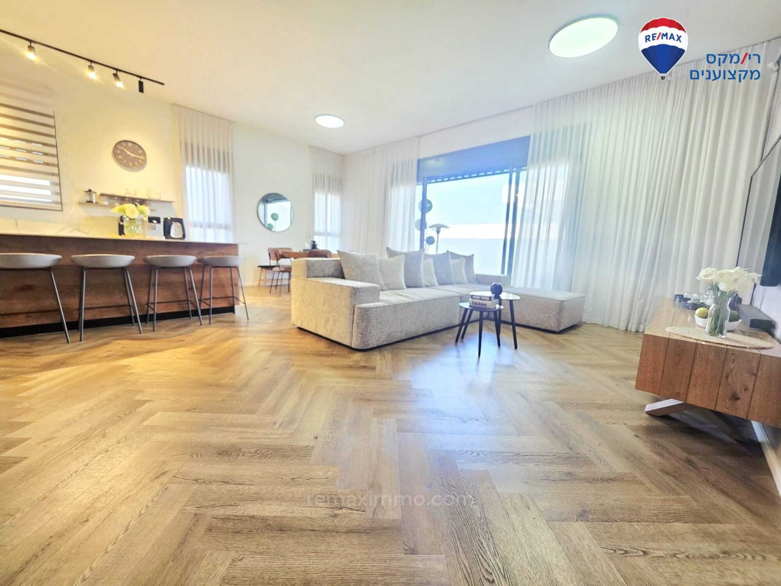 Cobertura 5 cômodos Hadera Centro da cidade 379-IBL-390