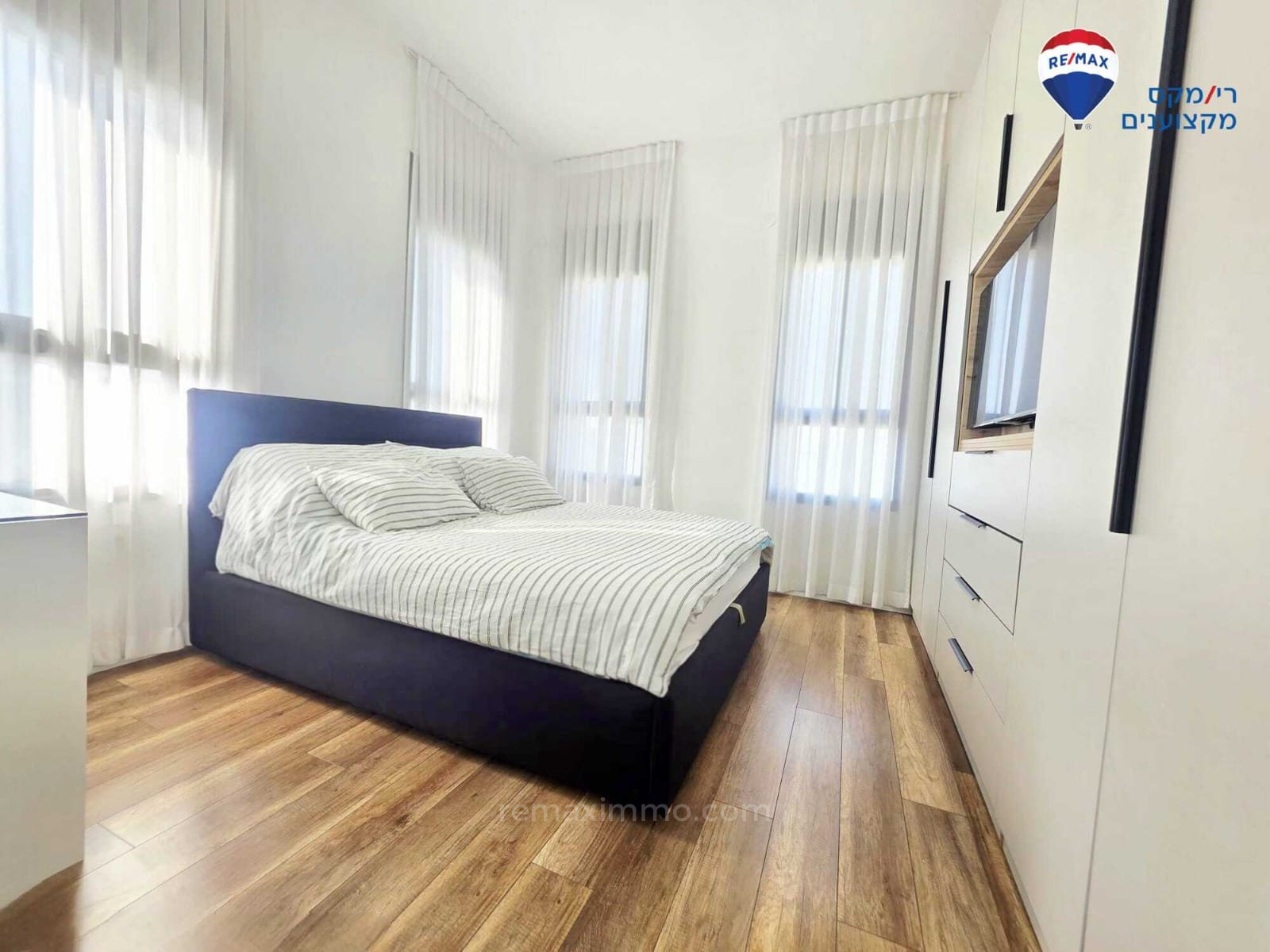 Cobertura 5 cômodos Hadera Centro da cidade 379-IBL-390