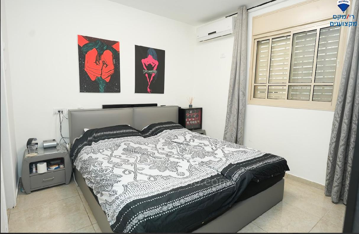 Apartamento 4 cômodos Hadera Centro da cidade 379-IBL-401