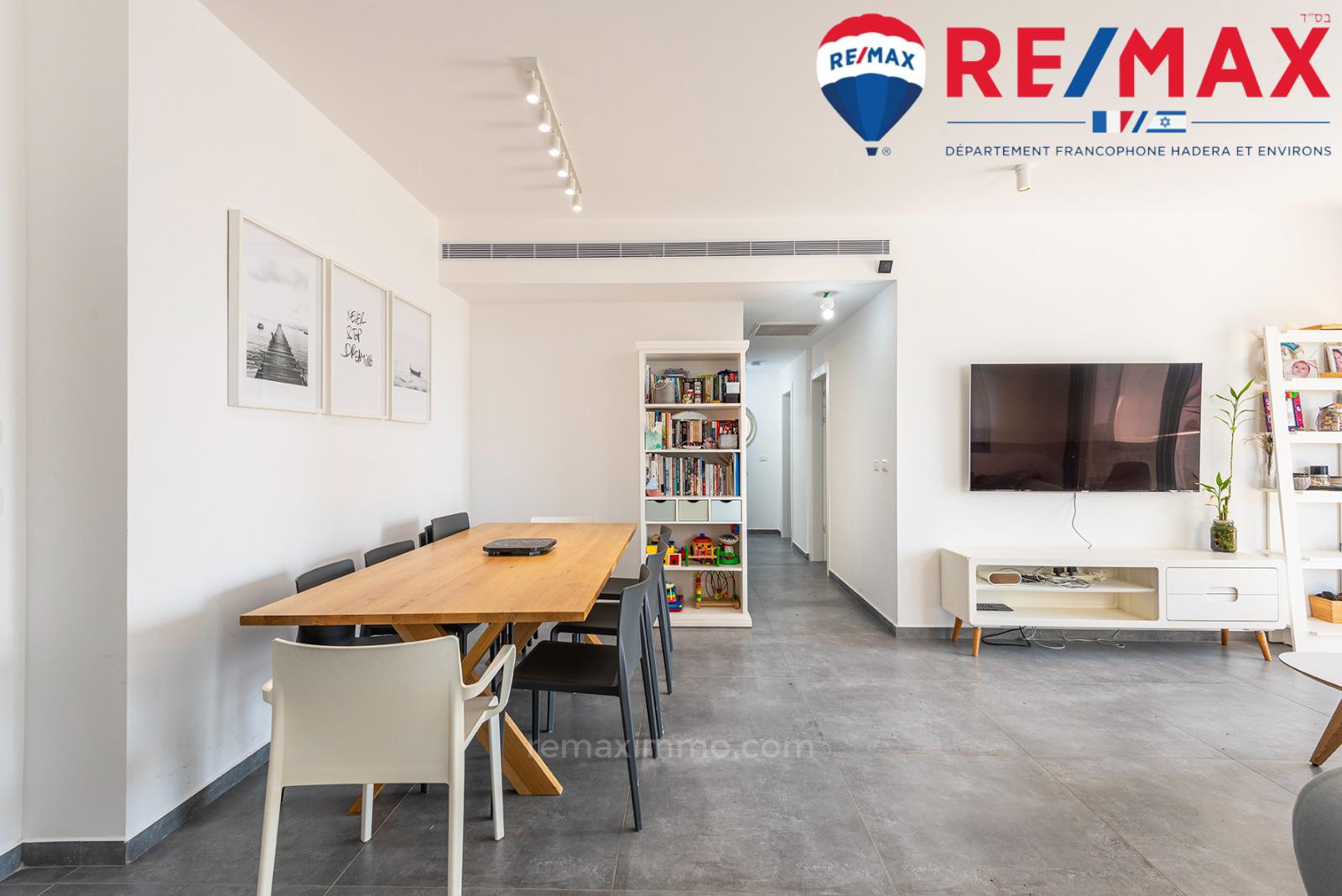 Apartamento 4 cômodos Hadera Ein a Yam 379-IBL-410