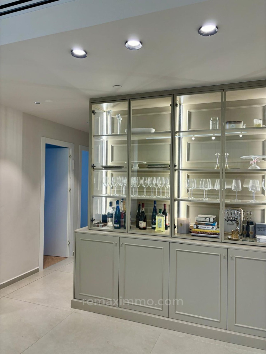 Apartamento 4 cômodos Hadera Centro da cidade 379-IBL-420