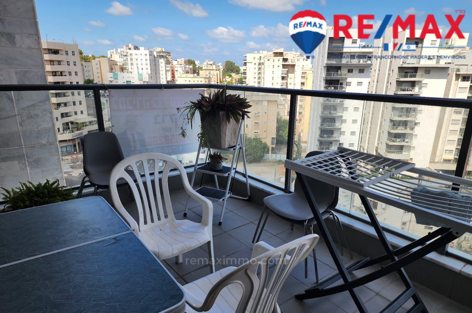 Apartamento 4 cômodos Hadera Centro da cidade 379-IBL-426