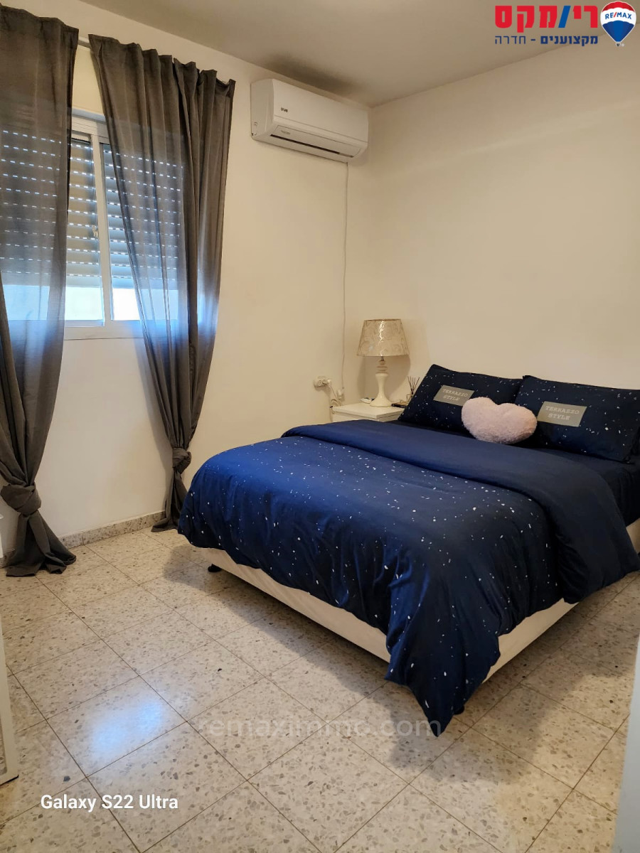 Apartamento 3 cômodos Hadera Centro da cidade 379-IBL-435