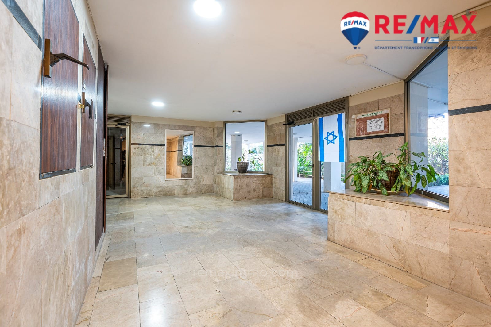 Duplex-Cobertura 4 cômodos Hadera Centro da cidade 379-IBL-457