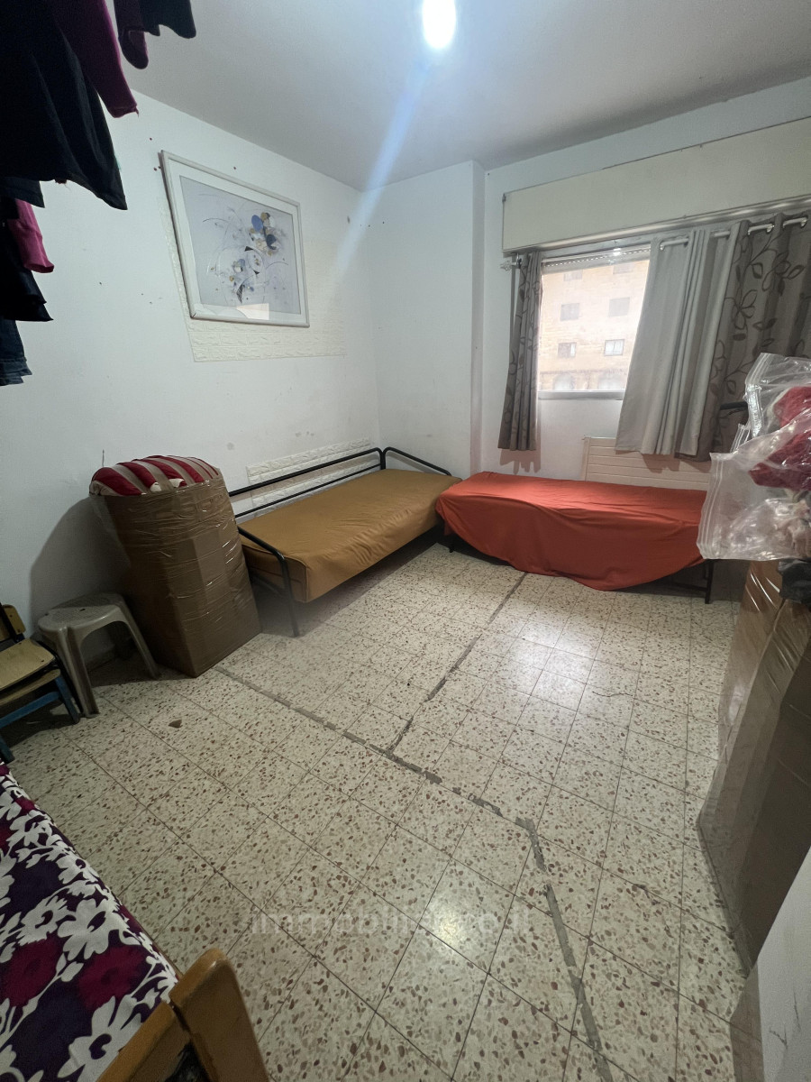 Apartamento 3 cômodos  Jerusalém Centro da cidade 424-IBL-290