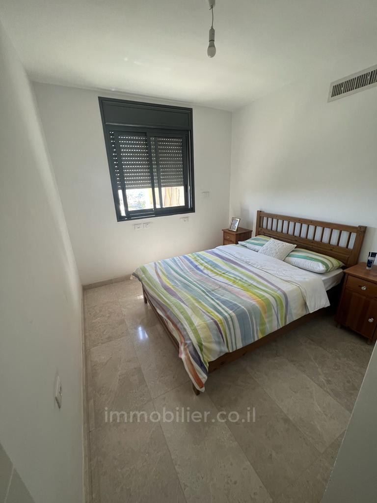 Apartamento 5 cômodos  Jerusalém Beit Vagan 424-IBL-300