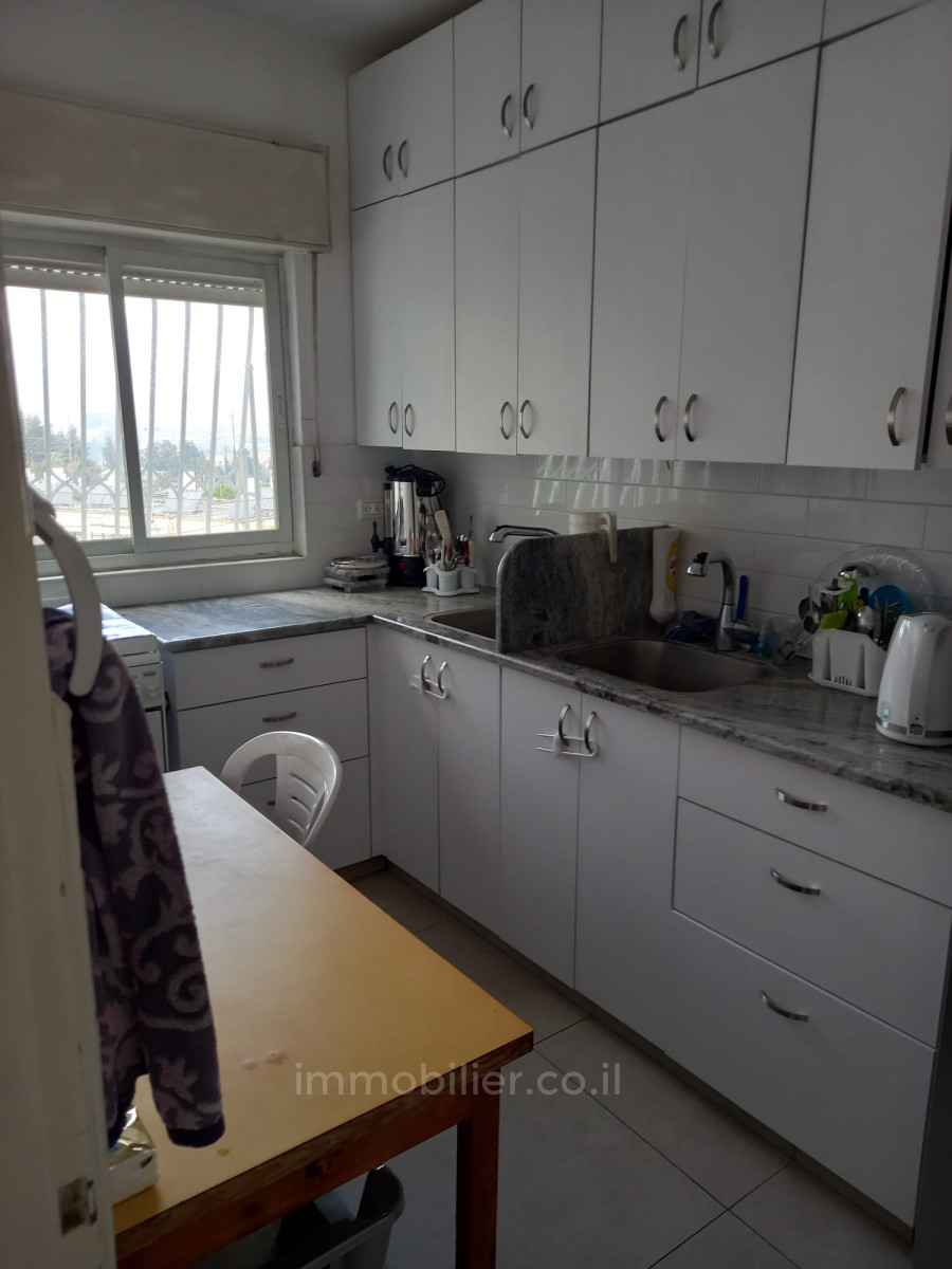 Apartamento 3 cômodos  Jerusalém Beit Vagan 427-IBL-581