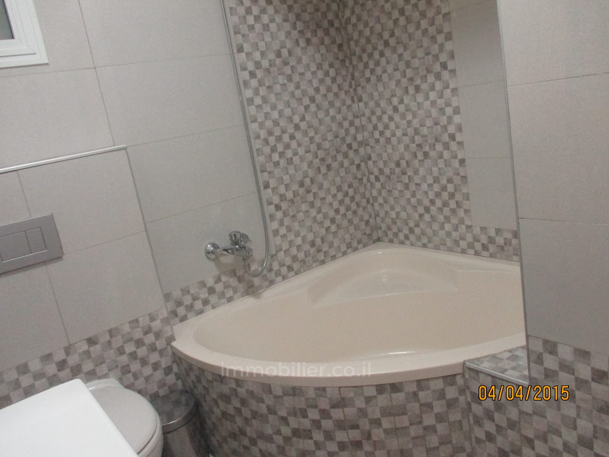 Apartamento 4 cômodos  Jerusalém Beit Vagan 427-IBL-591