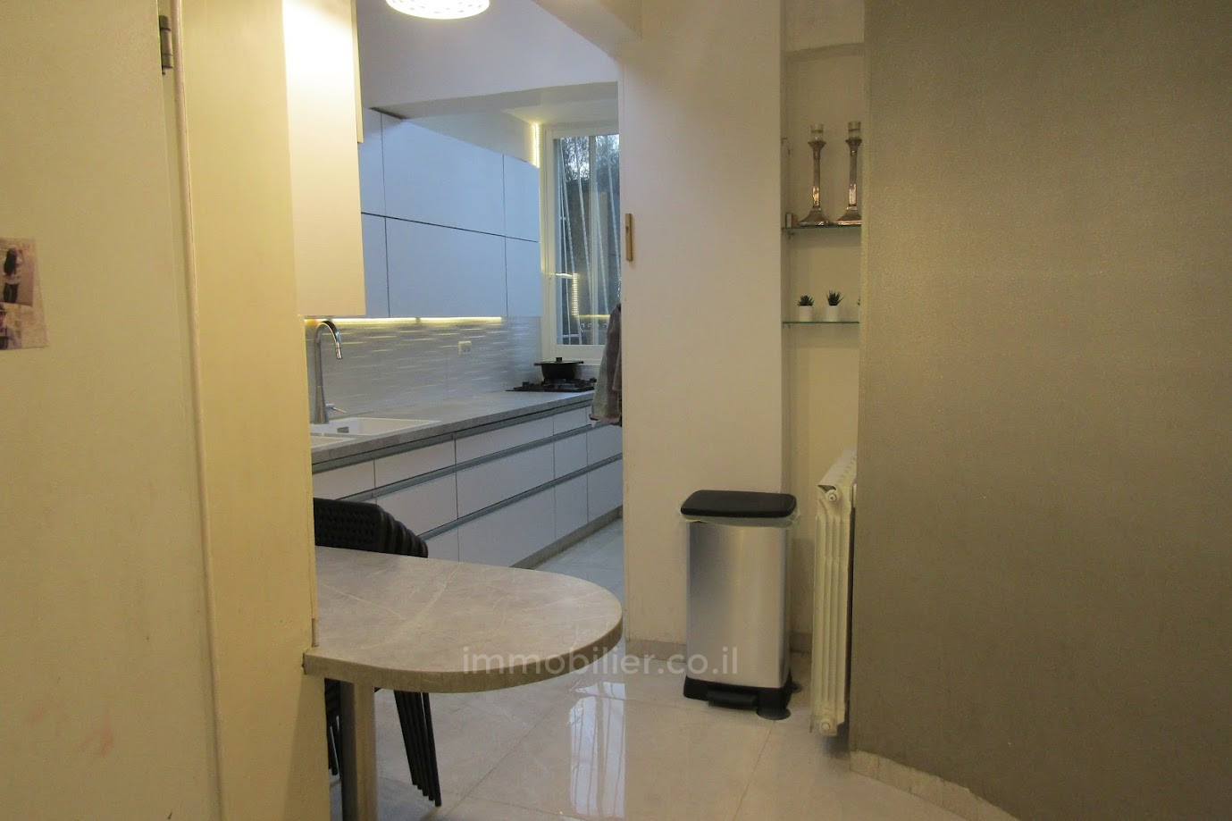 Apartamento 4 cômodos  Jerusalém Beit Vagan 427-IBL-591