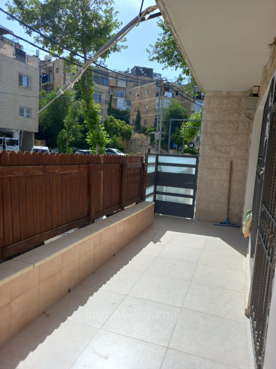 Apartamento 3.5 cômodos  Jerusalém Beit Vagan 427-IBL-592