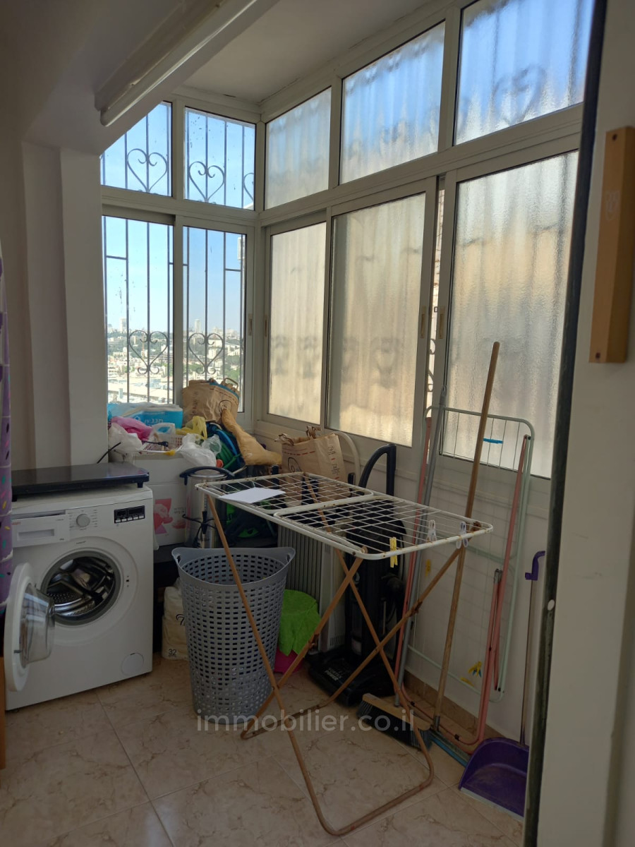 Apartamento 3.5 cômodos  Jerusalém Beit Vagan 427-IBL-592