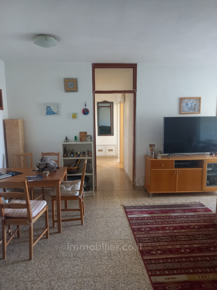 Apartamento 3.5 cômodos  Jerusalém Ramat Sharet 427-IBL-595