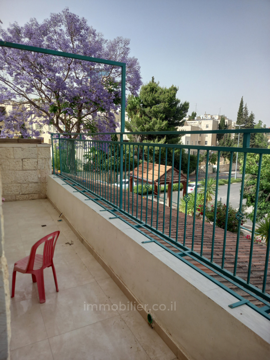 Apartamento 4 cômodos  Jerusalém Ramat Sharet 427-IBL-603