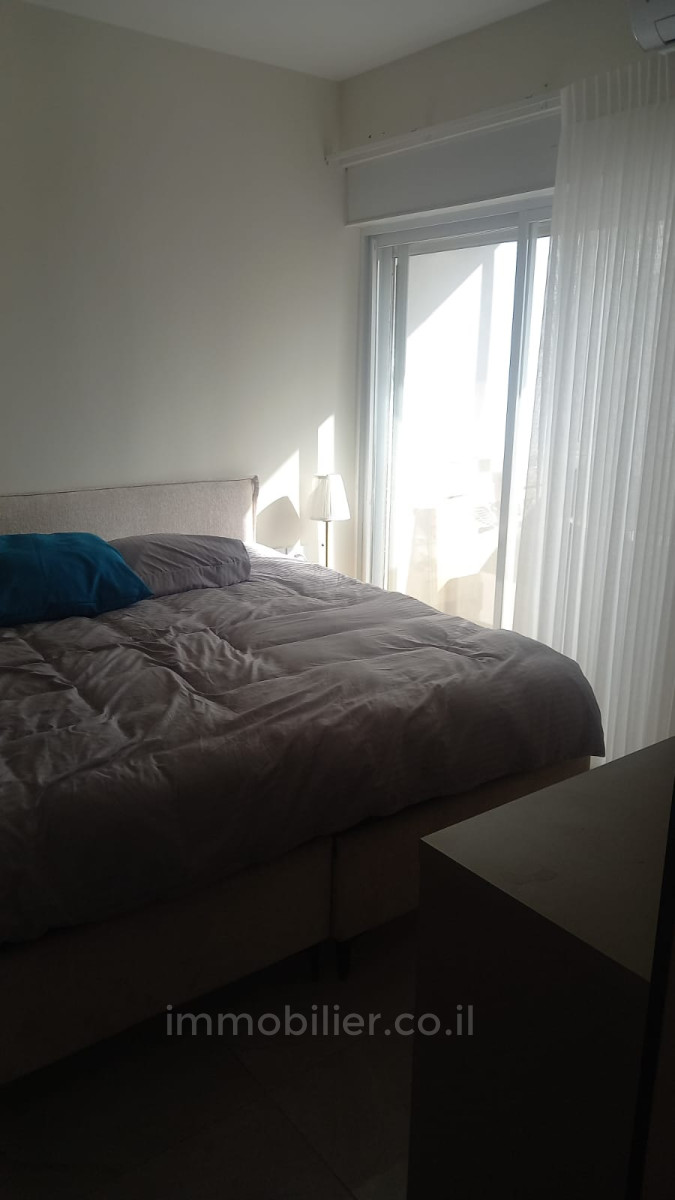 Apartamento 3 cômodos Jerusalém Centro da cidade 427-IBL-672