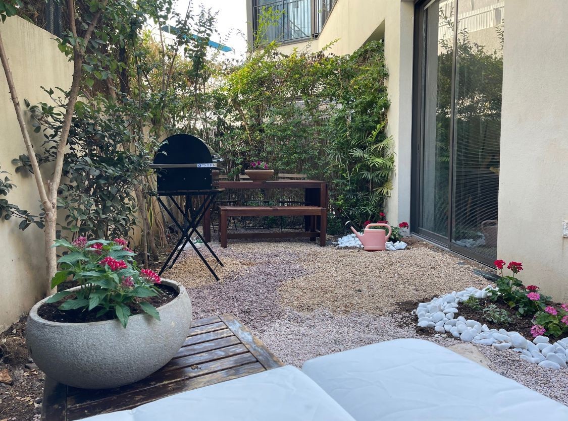 Apartamento garden 2 cômodos  Tel Aviv Rothshild 457-IBL-1080