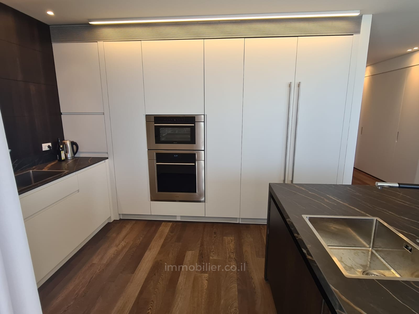 Apartamento 5 cômodos  Tel Aviv Sarona 457-IBL-1122