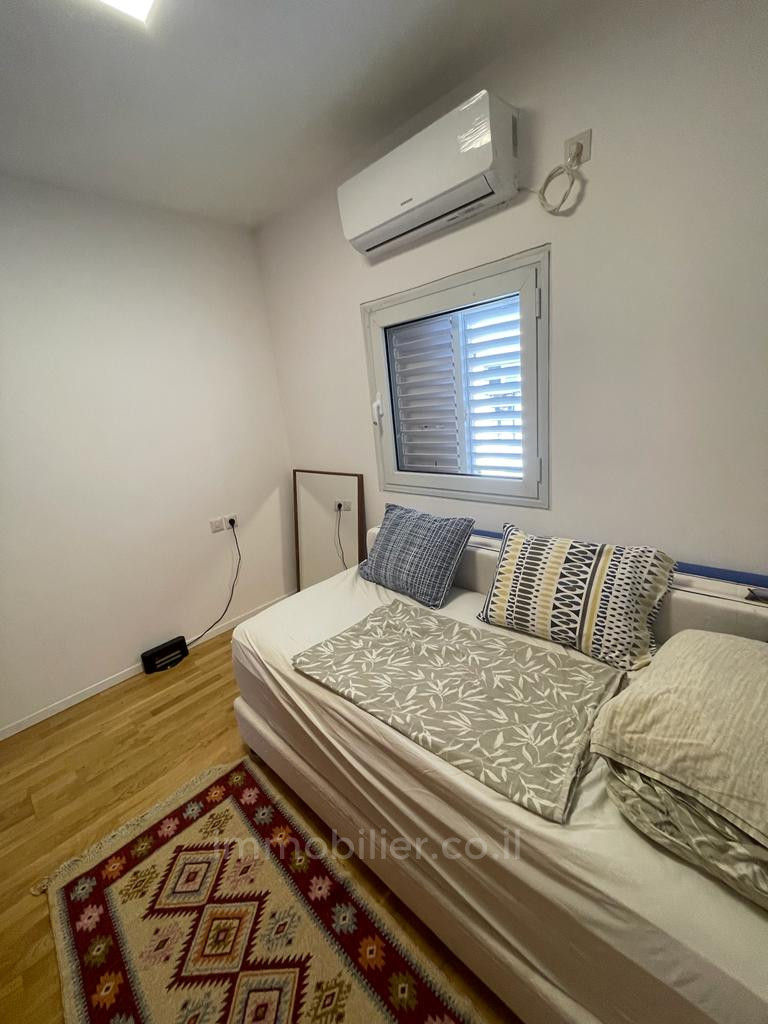 Apartamento 3 cômodos  Tel Aviv Nahalat Itshak 457-IBL-1129