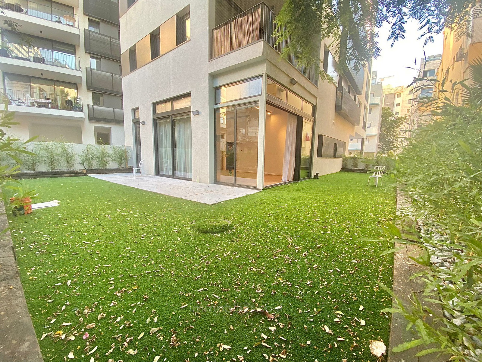 Apartamento garden 4 cômodos  Tel Aviv Kerem Hatemanim 457-IBL-1145