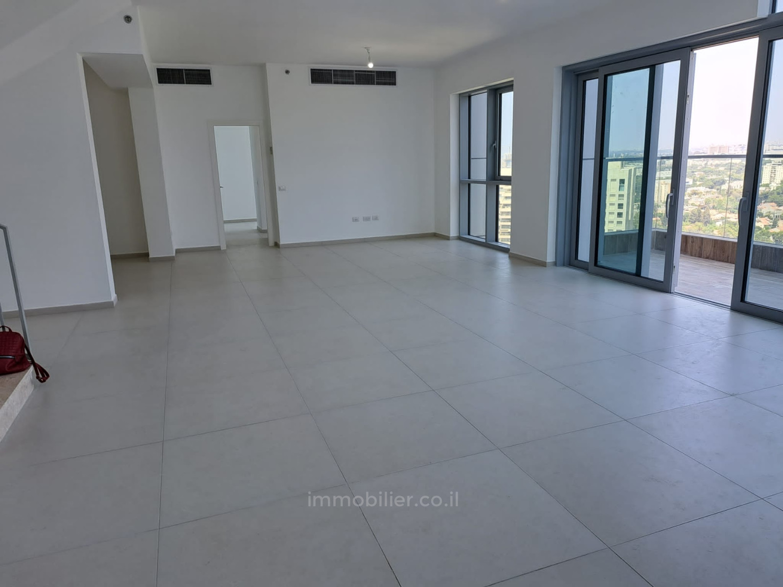 Duplex 6 cômodos  Tel Aviv Kohav Hazafon 457-IBL-1164