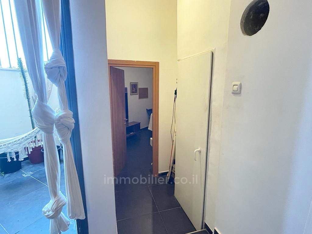 Apartamento 2.5 cômodos  Tel Aviv Cidade antiga de Jaffa 457-IBL-1172