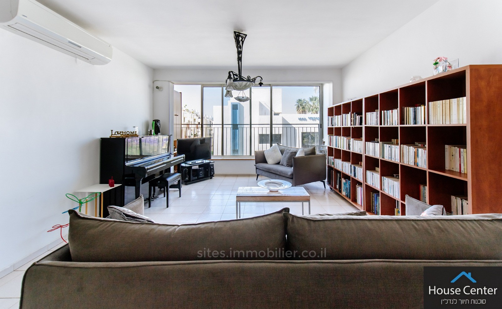 Apartamento 5 cômodos  Tel Aviv Bazel 457-IBL-1181