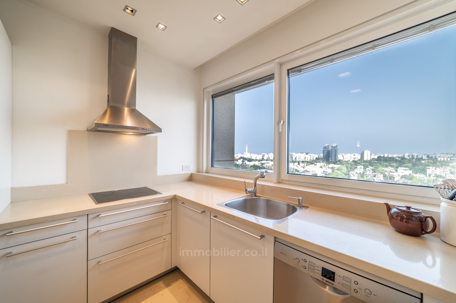 Apartamento 3.5 cômodos  Tel Aviv Yehouda hamakaby 457-IBL-1183