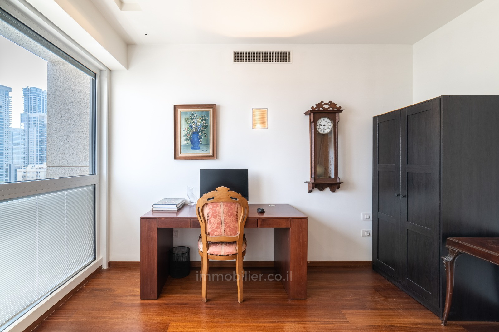 Apartamento 3.5 cômodos  Tel Aviv Yehouda hamakaby 457-IBL-1183