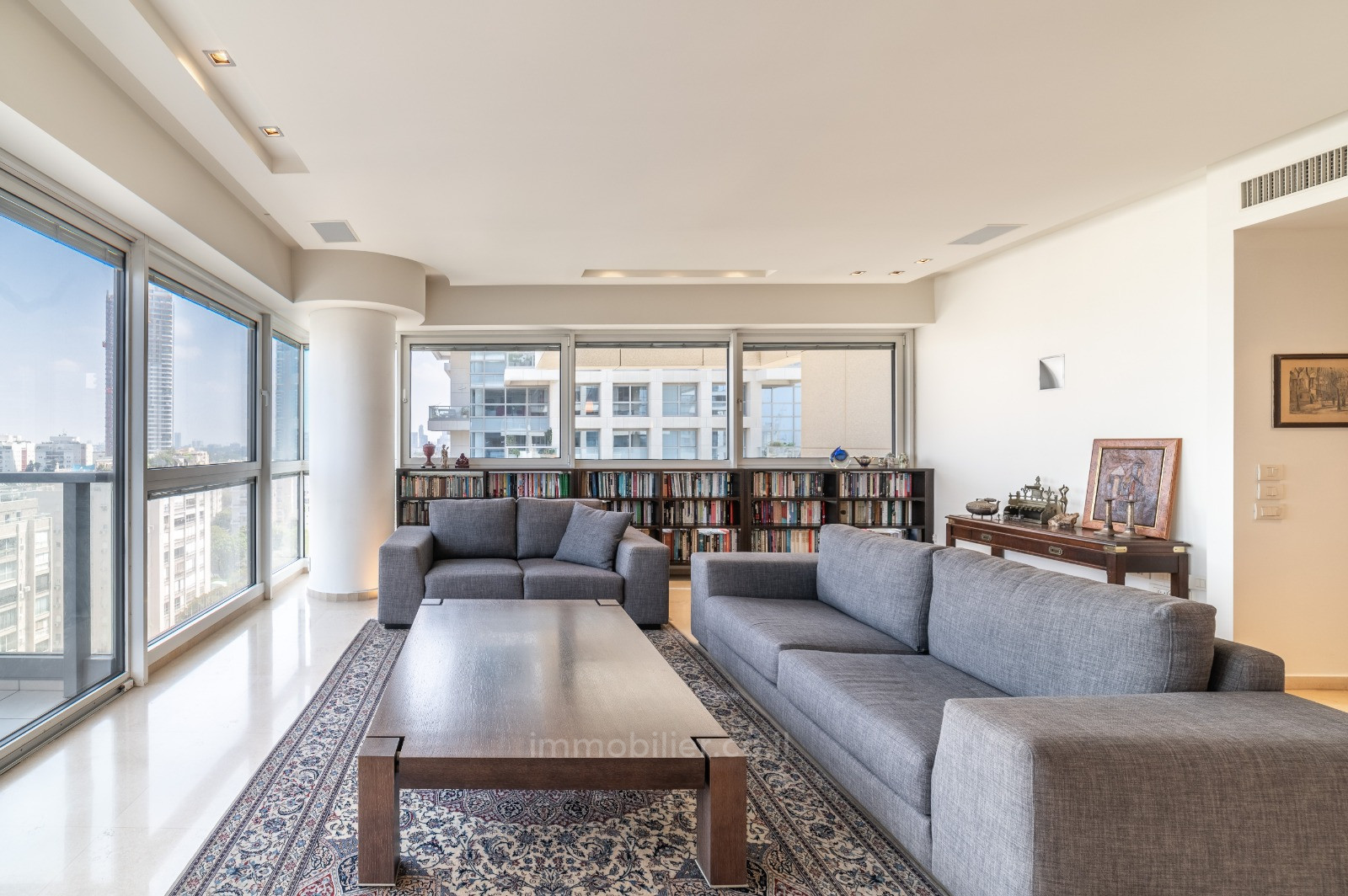 Apartamento 3.5 cômodos  Tel Aviv Yehouda hamakaby 457-IBL-1183