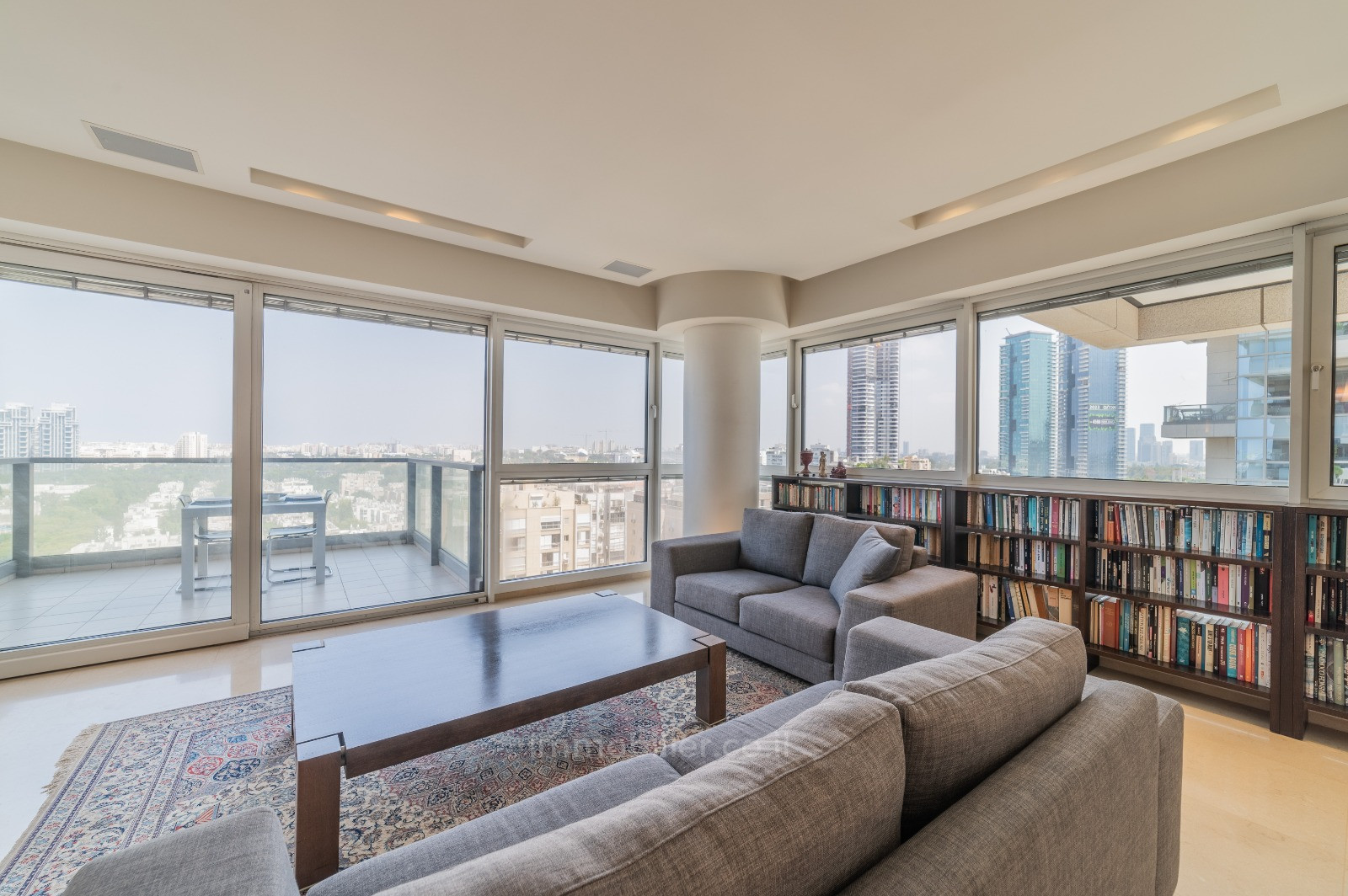 Apartamento 3.5 cômodos  Tel Aviv Yehouda hamakaby 457-IBL-1183